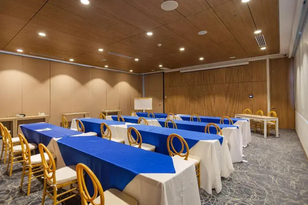 Holiday Inn Express Cartagena Manga by IHG
