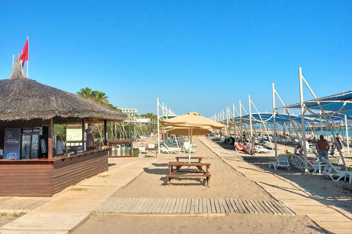 Seaden Sea World Resort & Spa