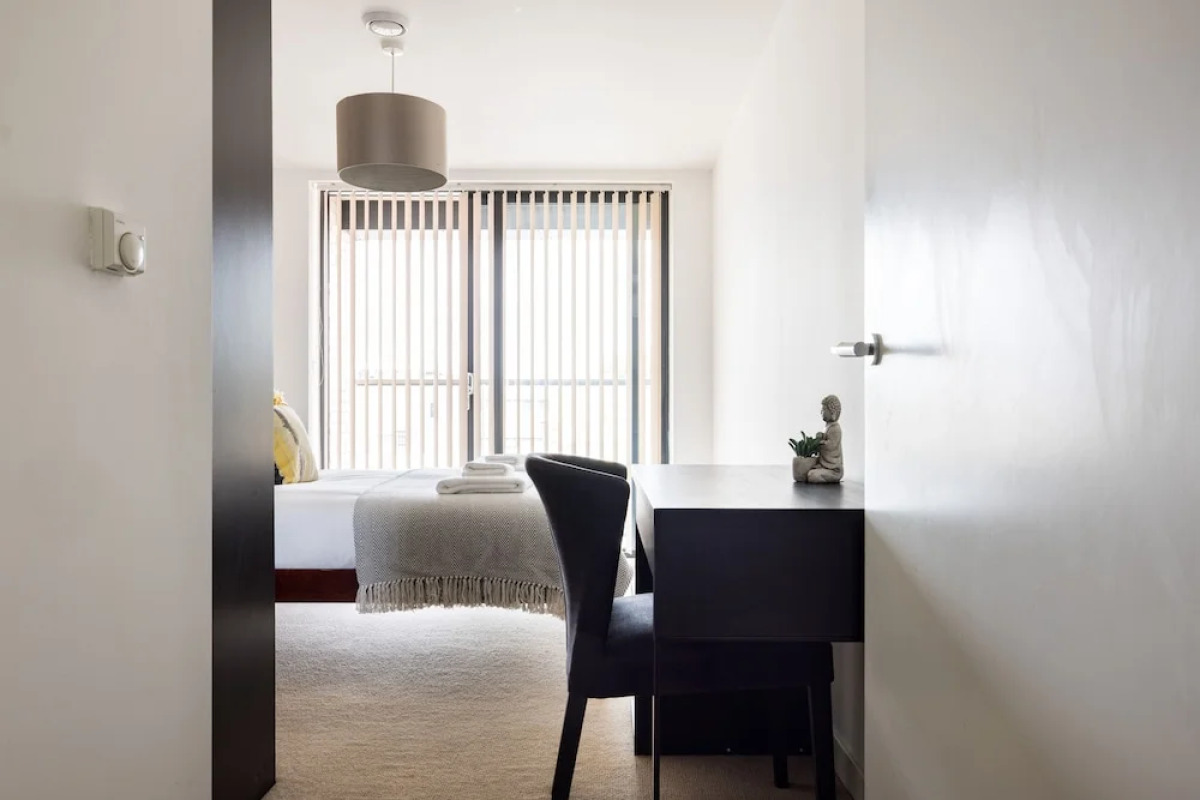 2 Bed Apartment in Shoreditch