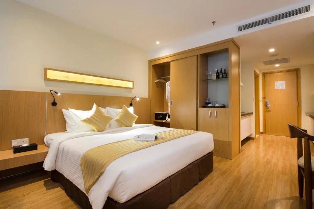 Starcity Hotel & Condotel Beachfront Nha Trang