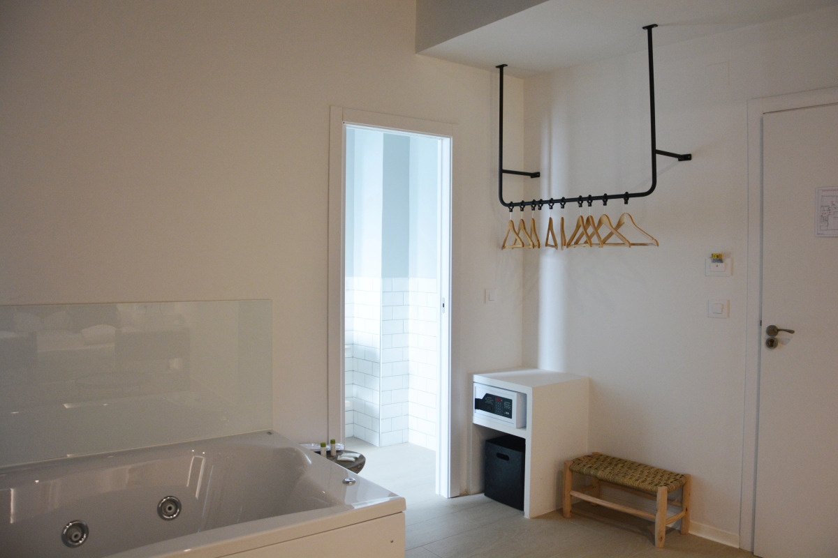 You & Co. Saler Beach Boutique Hotel