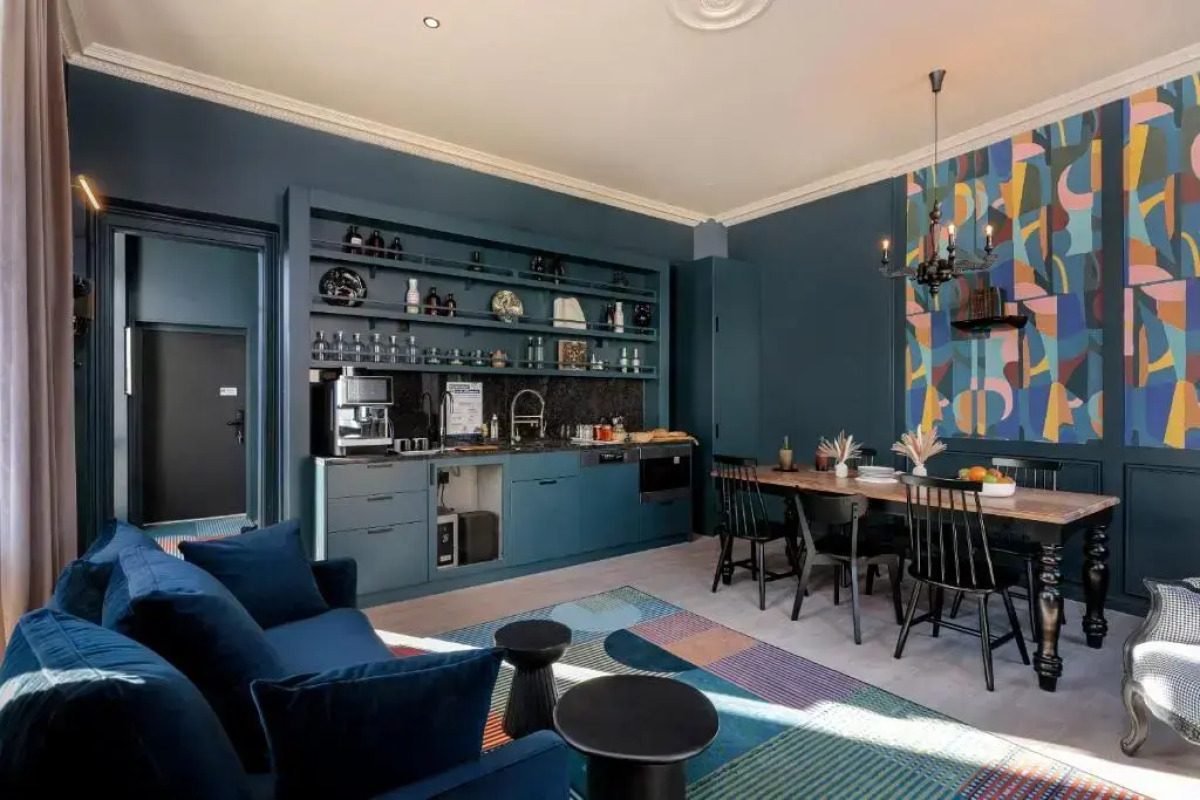 Hôtel Corneille - Entrée autonome, réception en ligne -Encore Mieux