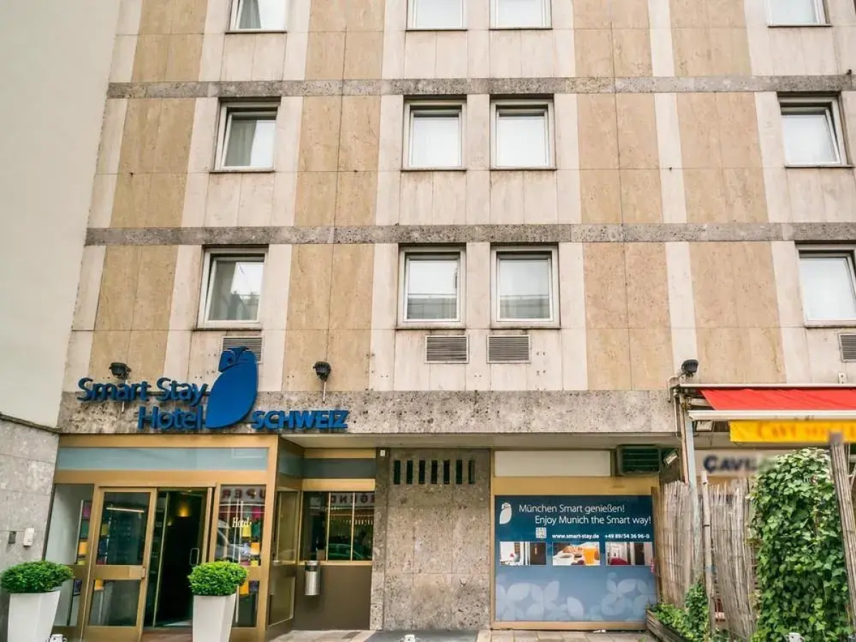 Smart Stay Hotel Schweiz (ex Hotel Schweiz)