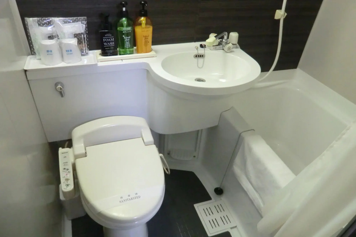 Azu Garden Nipponbashi