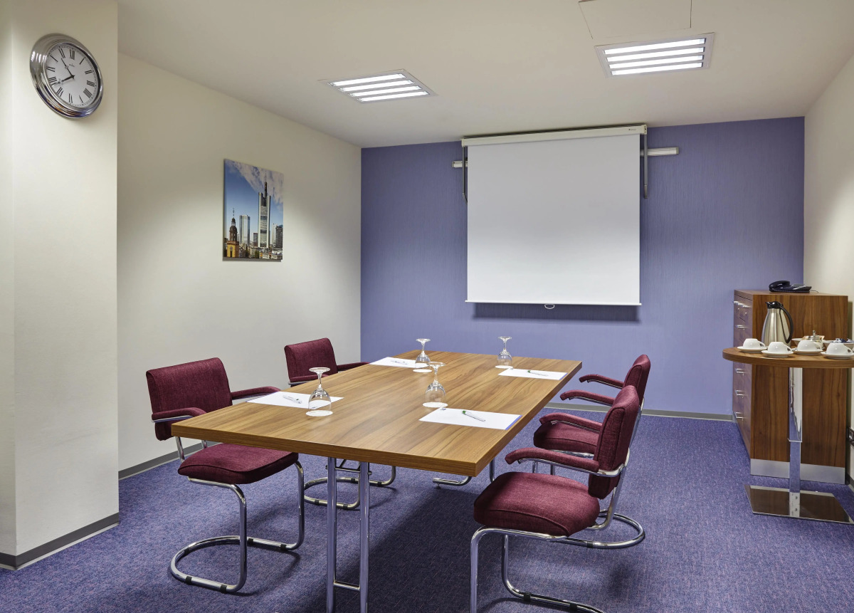 Premier Inn Frankfurt City Centre