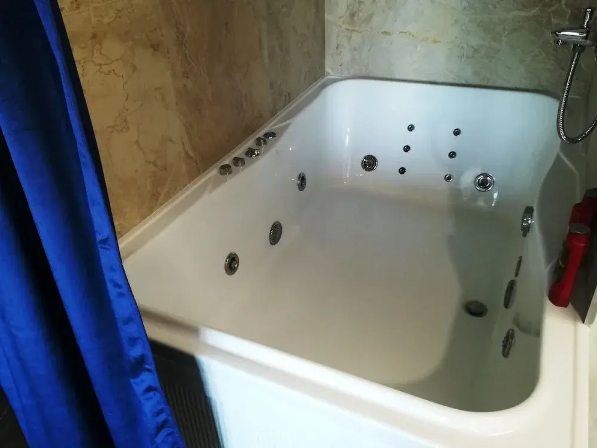 Hot Tub VIP SMART ApartHotel
