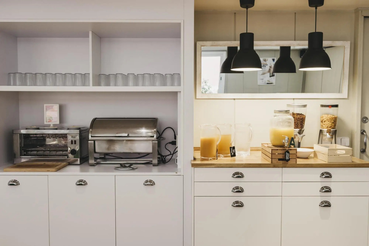 Отель Tres Torres Atiram