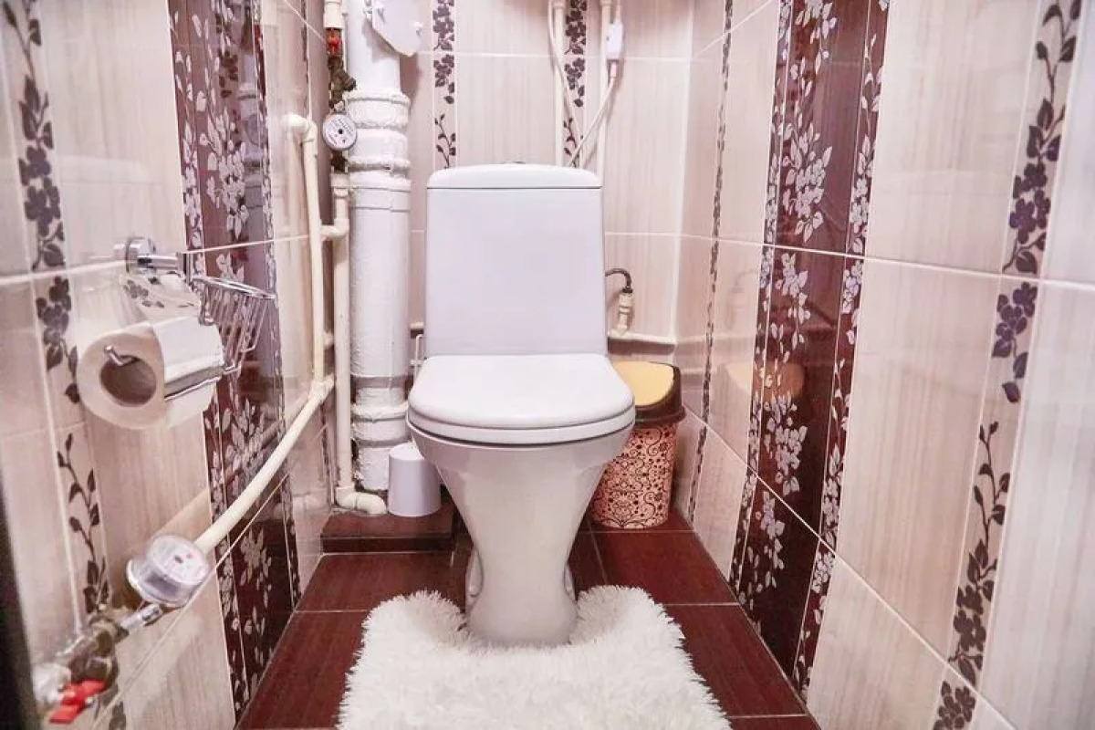 Pyat Zvezd  na pr-te Lenina, d. 104-1