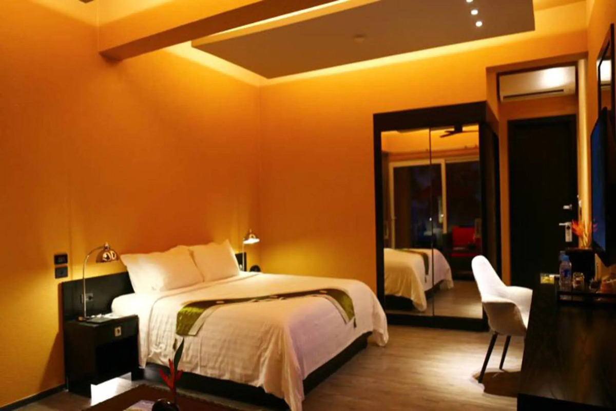 Peninsula Beach Resort