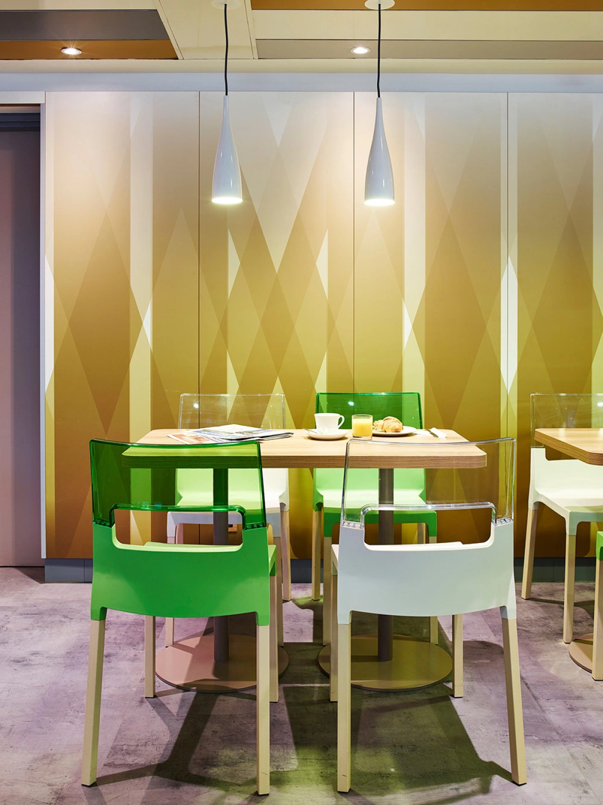 Median Paris Porte de Versailles