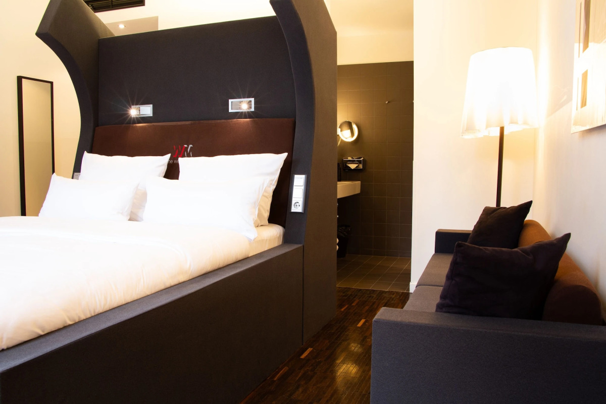 Numa Berlin Weinmeister