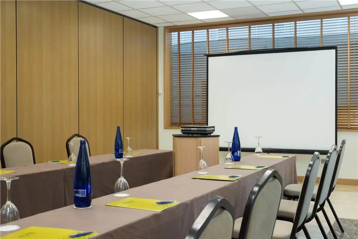 Exe Gran Hotel Almenar