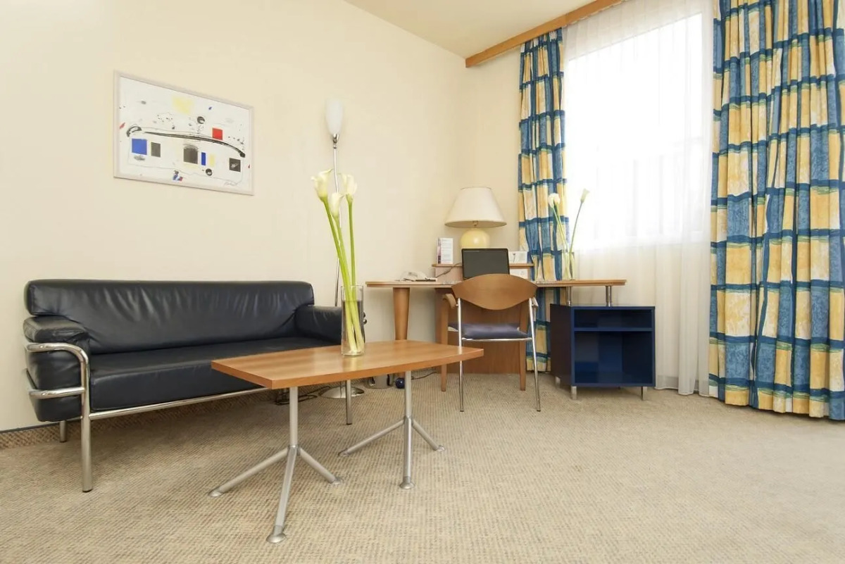 Mamaison Hotel Chain Bridge Budapest