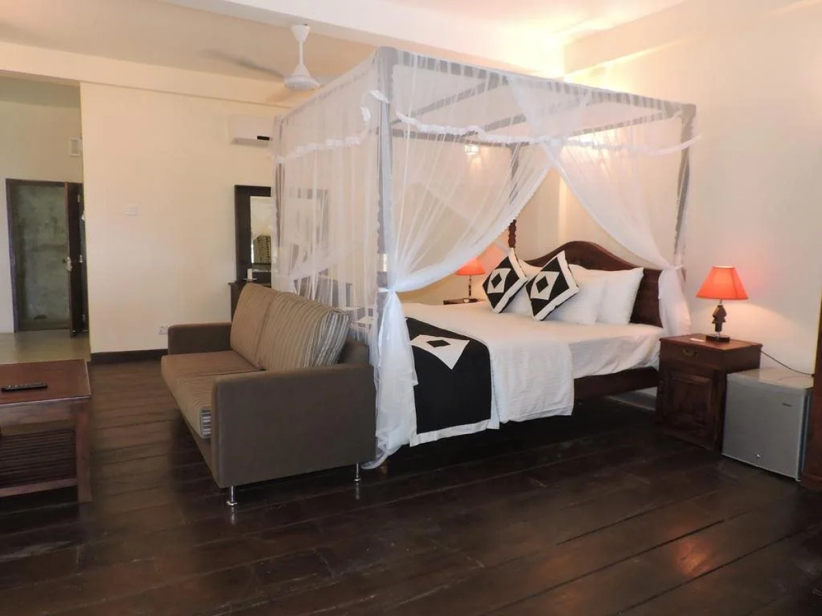 Misty Hills Ella Resort