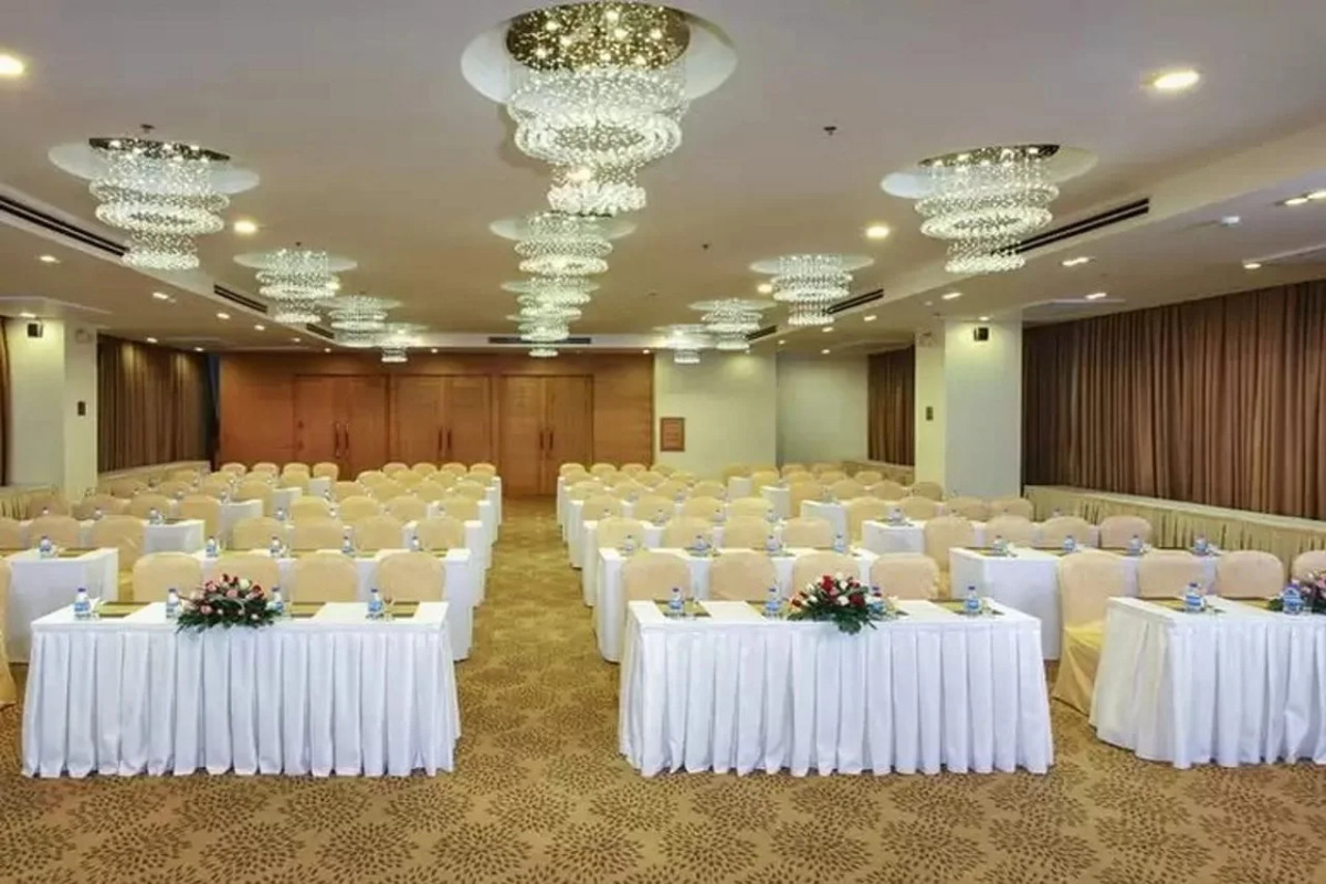 Eden Star Saigon Hotel