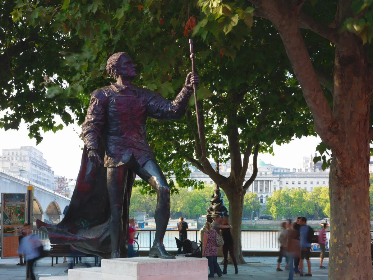 Sea Containers London