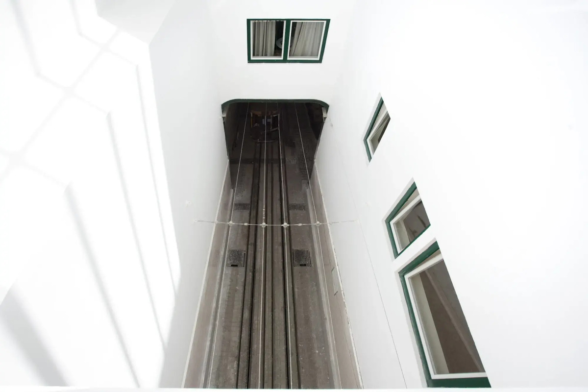 Lisbon Serviced Apartments - Ascensor da Bica