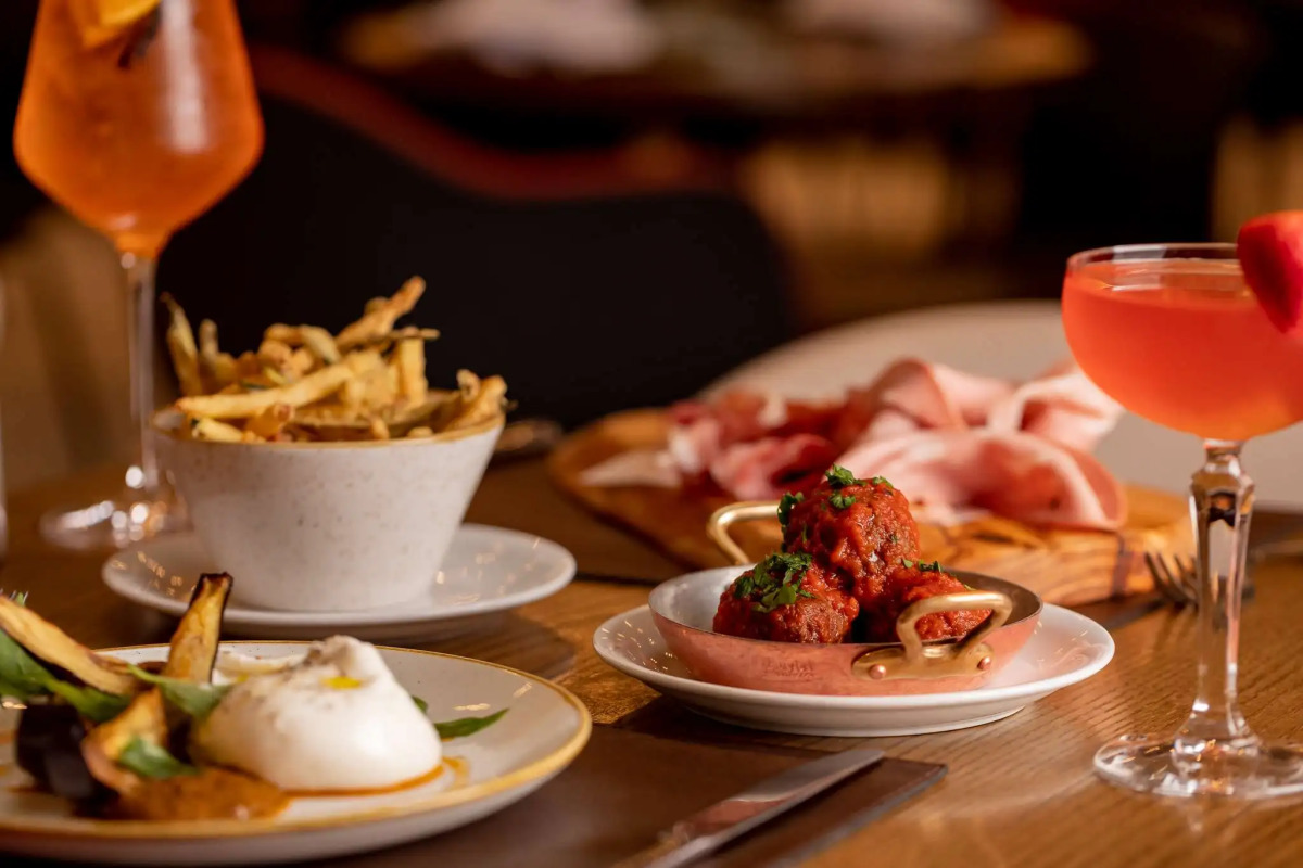 Park Plaza County Hall London