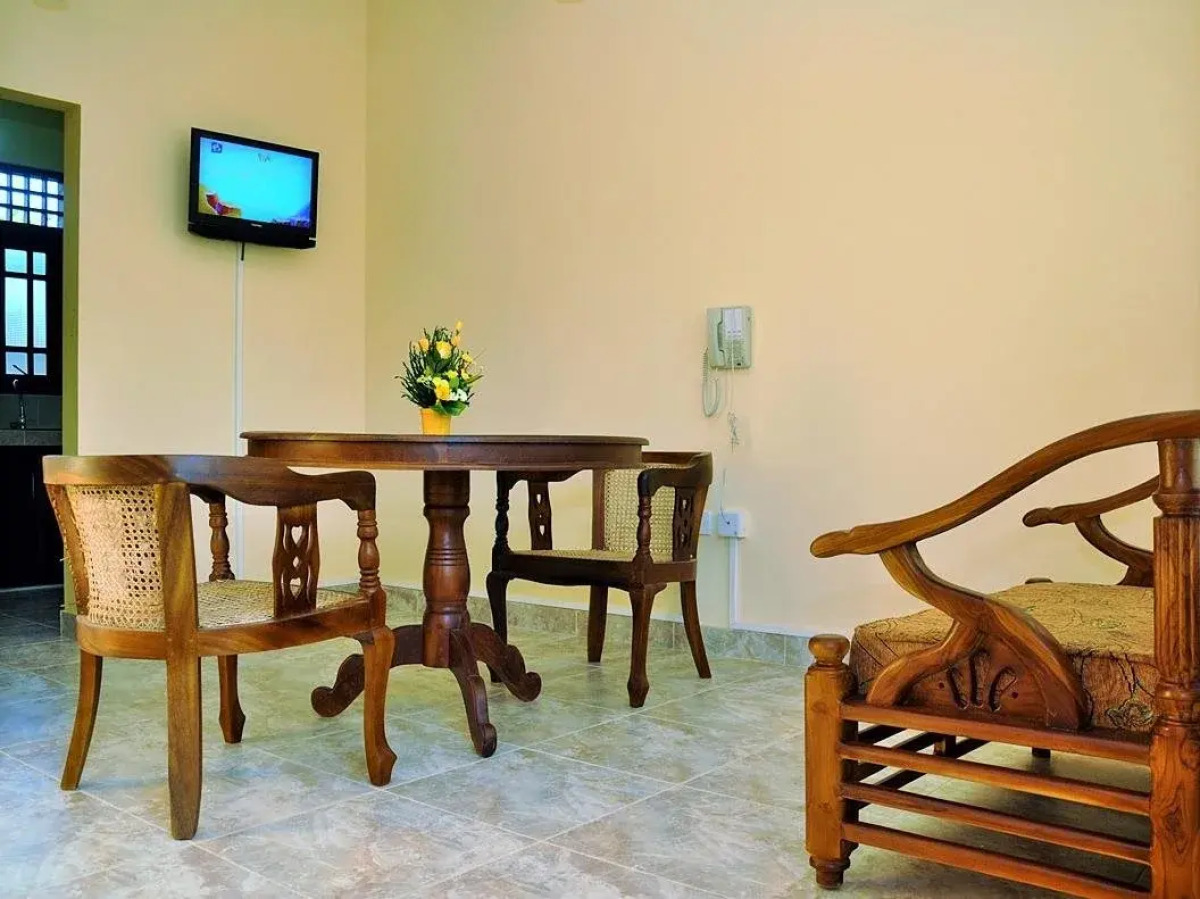 Airport Green View Resort