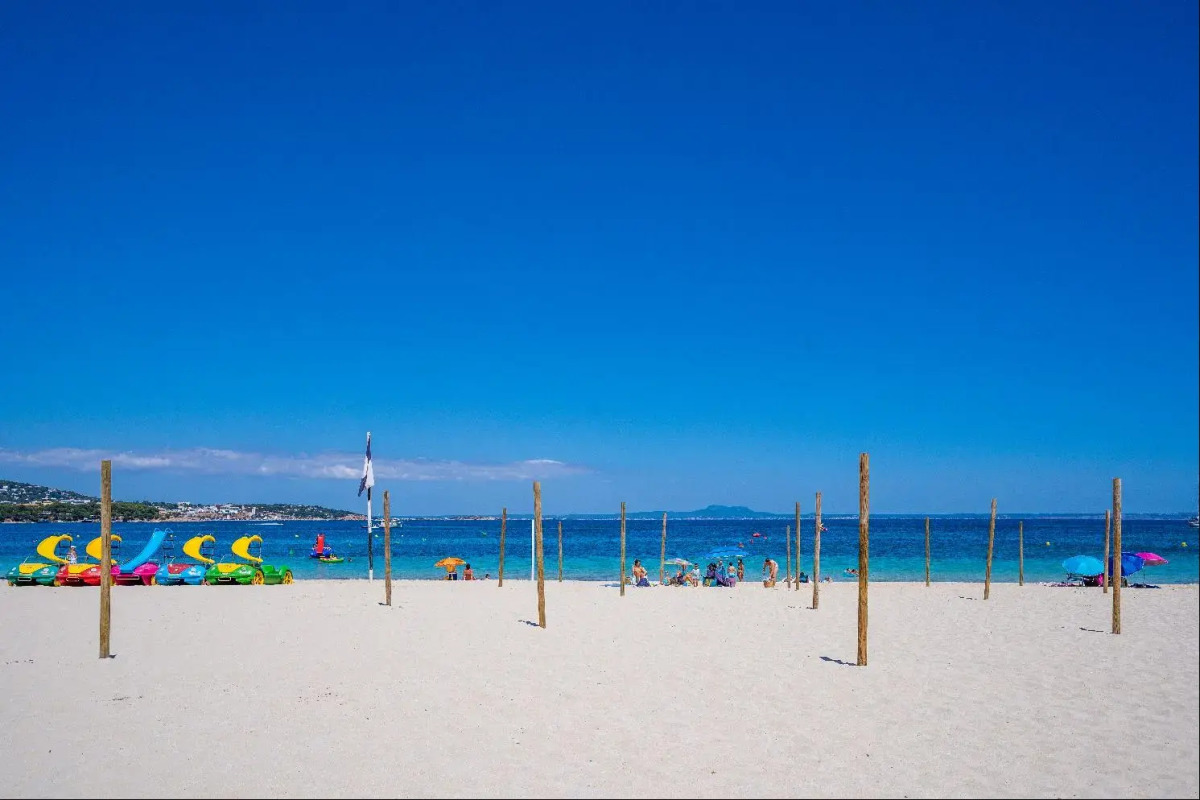 Las Palomas Apartments Econotels