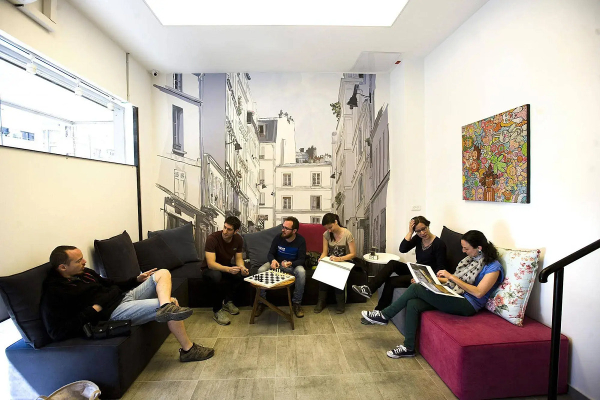 Little Tel-Aviv Hostel