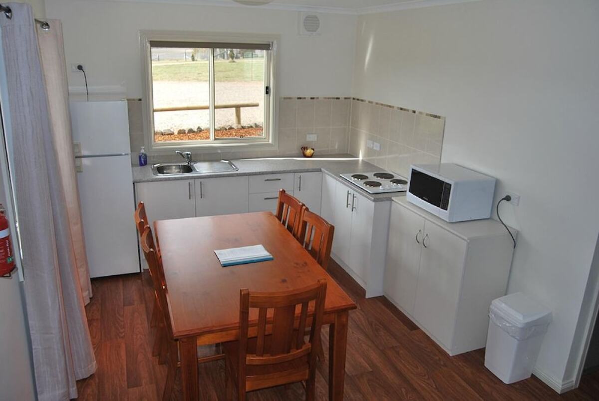 High Country Trail Rides & Farm Stay