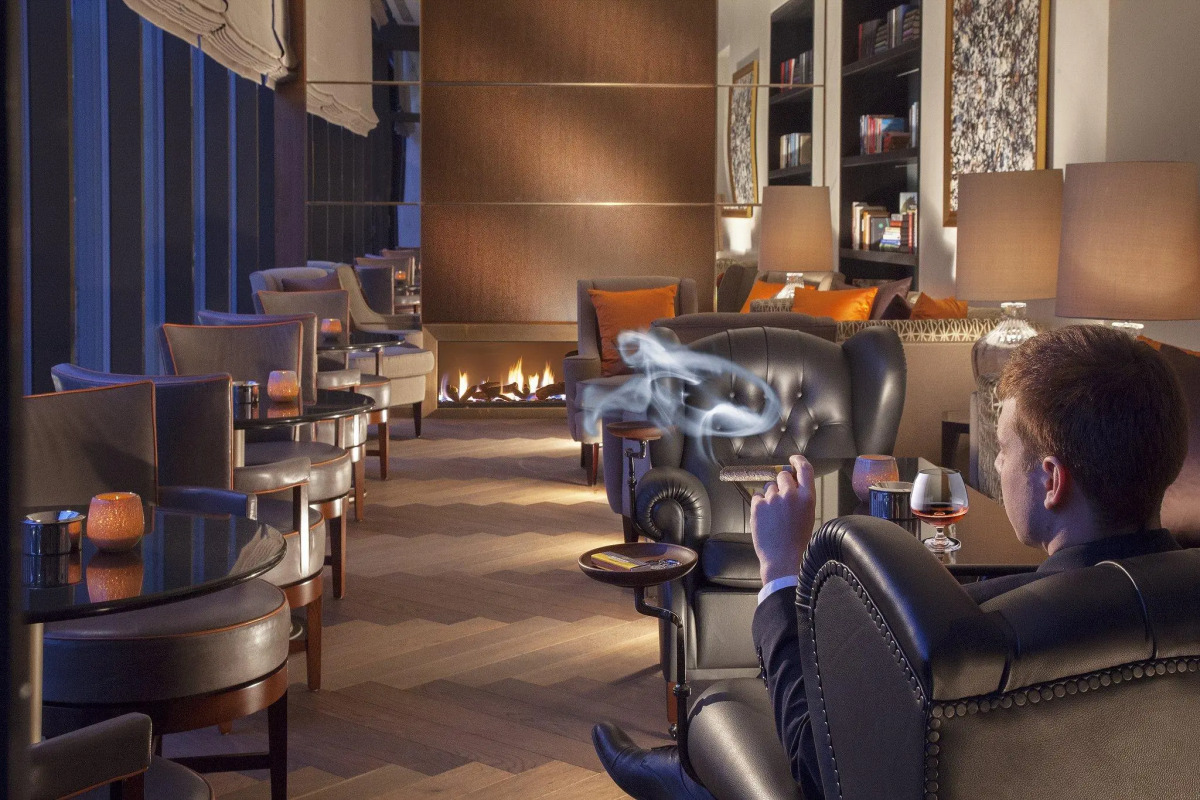 Royal Savoy Hotel & Spa