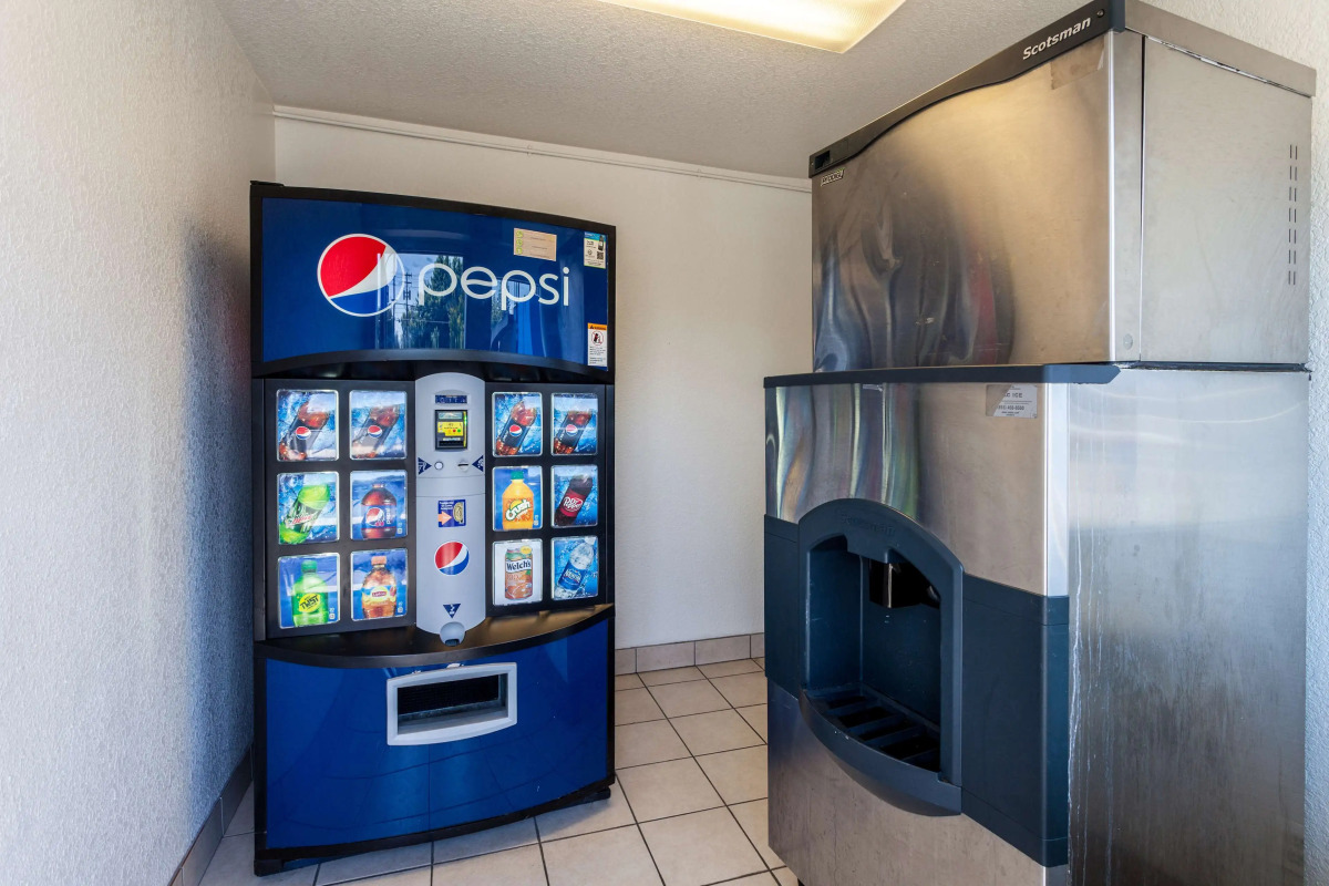 Motel 6 Sacramento, CA - Downtown