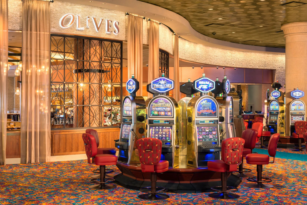 Harborside Resort & Vacation Rentals at Atlantis