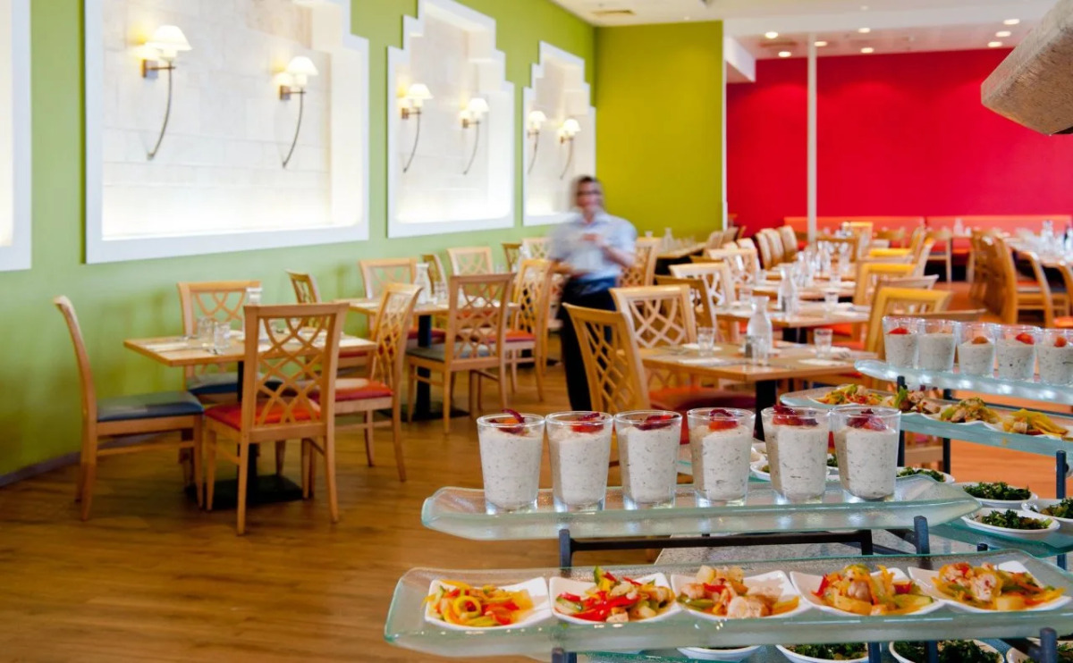 Leonardo Plaza Dead Sea