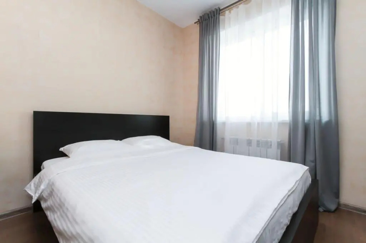 Апартаменты на улице Сакко и Ванцетти 77