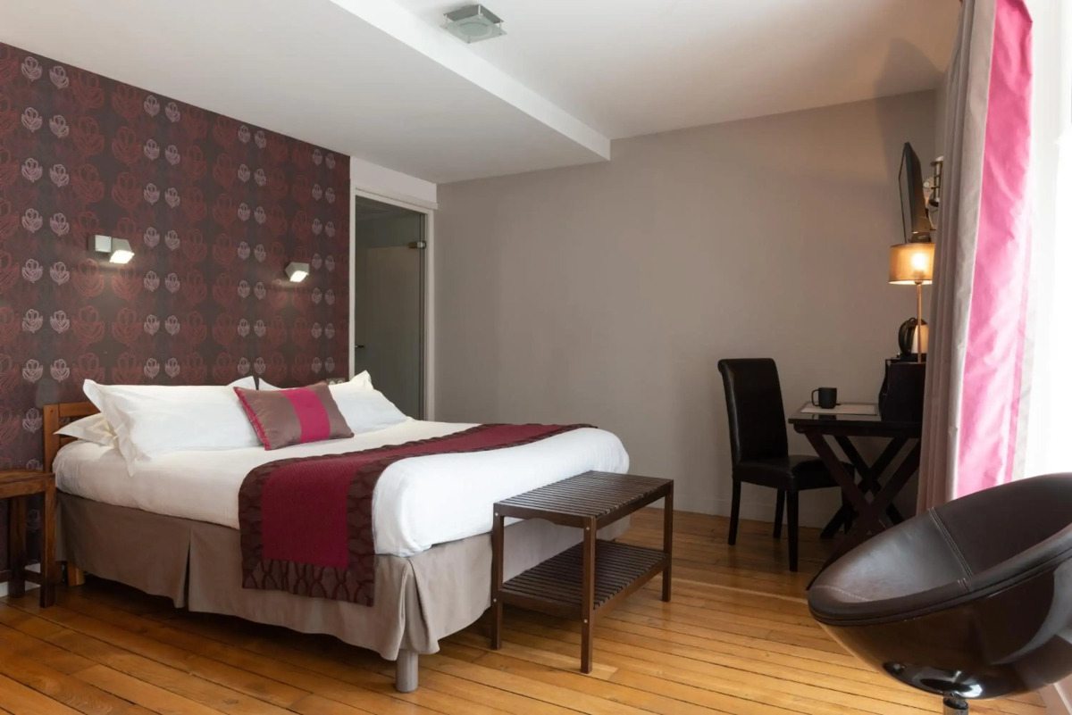 Cross Vibe Paasha Atelier Bali Kuta