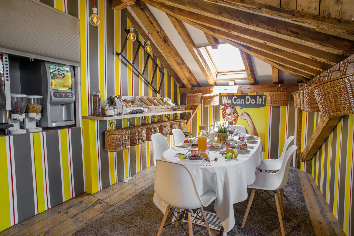 Passport Lisbon Boutique Hostel