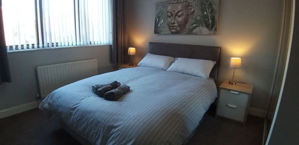 Alexandra Park Avenue Town House