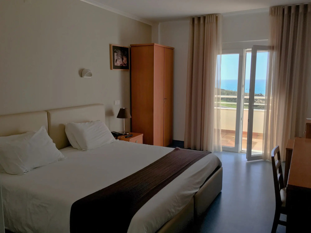 Отель WOT Pinhalmar Soul