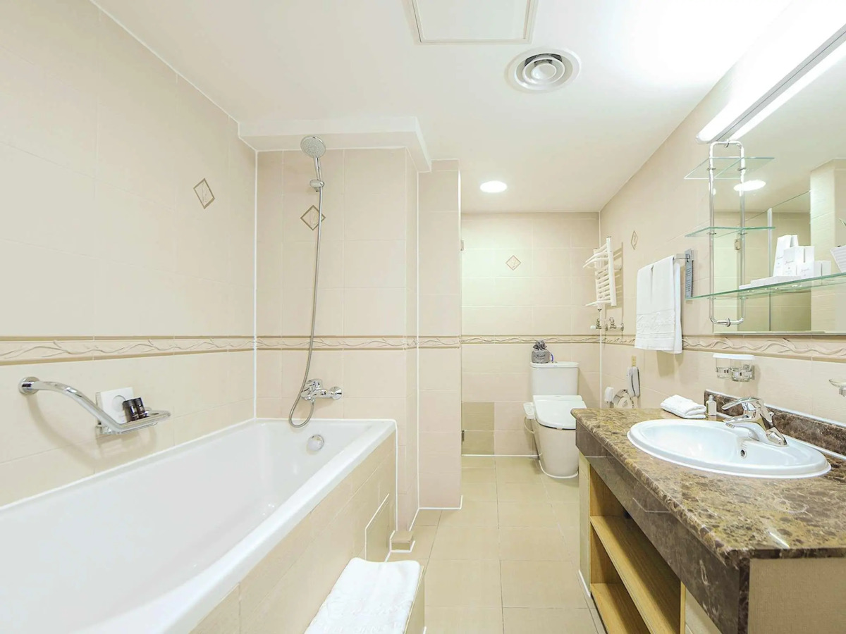 Kempinski Hotel Khan Palace