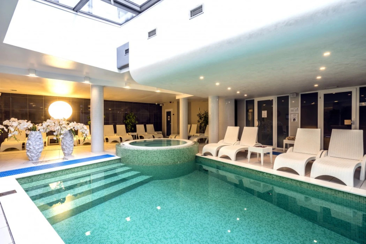 Отель Wellton Centrum Hotel & Spa