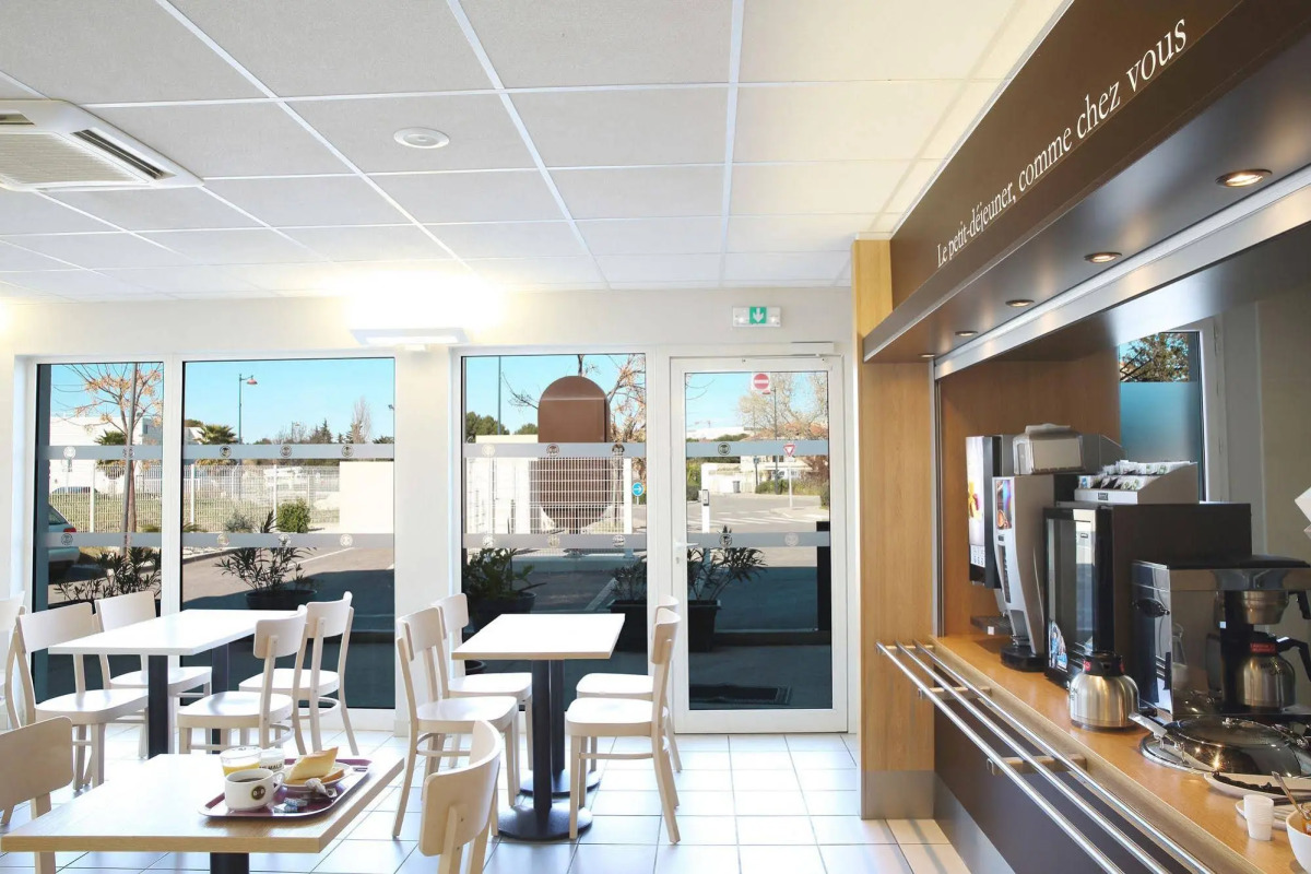 B&B HOTEL Marseille Aéroport Saint-Victoret