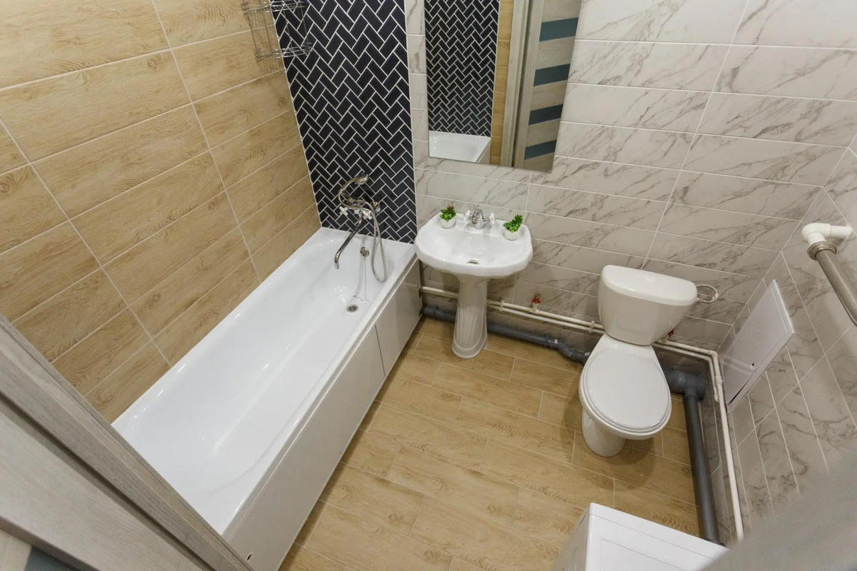 Две Подушки в микрорайоне Зеленый город 4