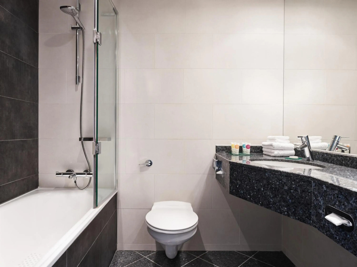 Hyatt Place London Heathrow Airport