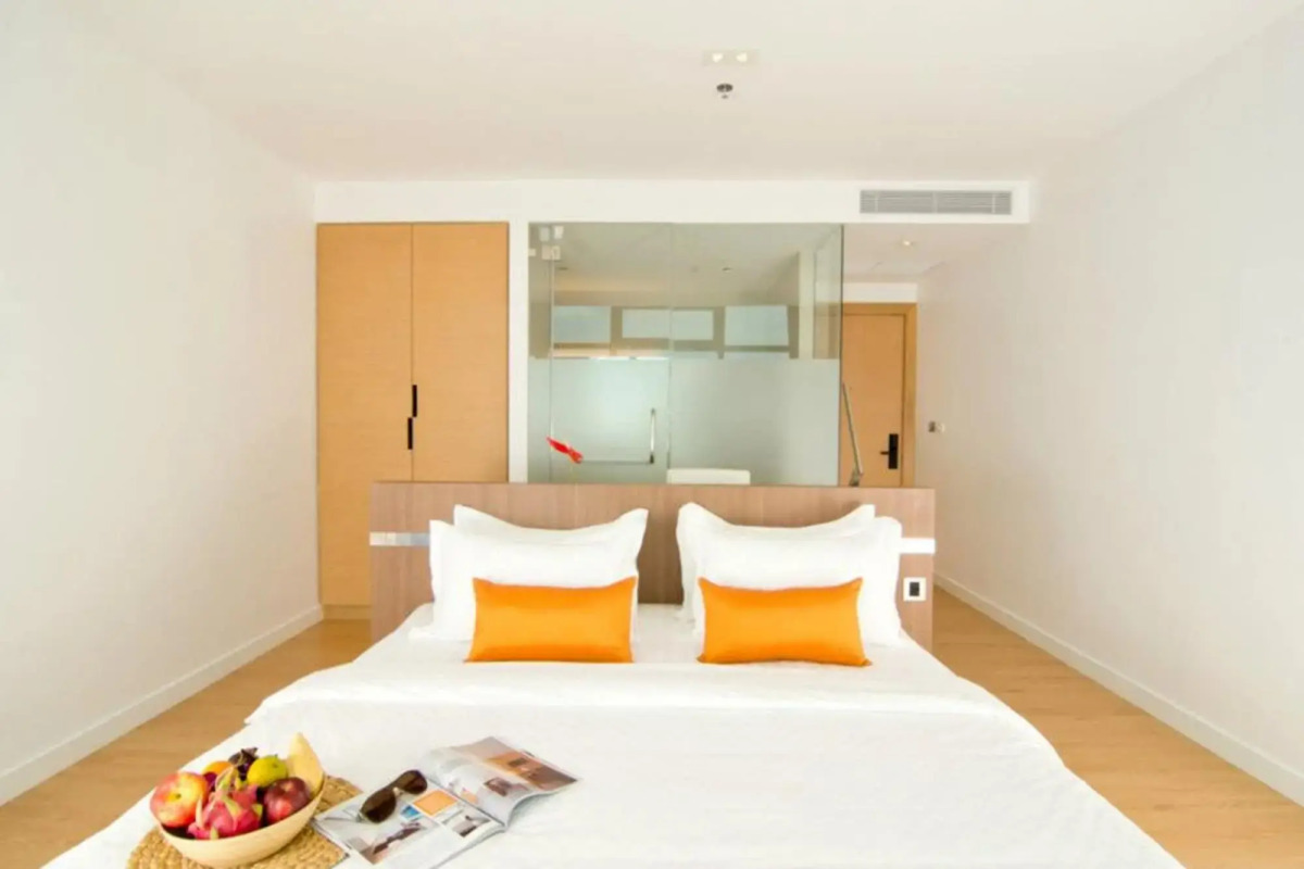 Seven Zea Chic Hotel