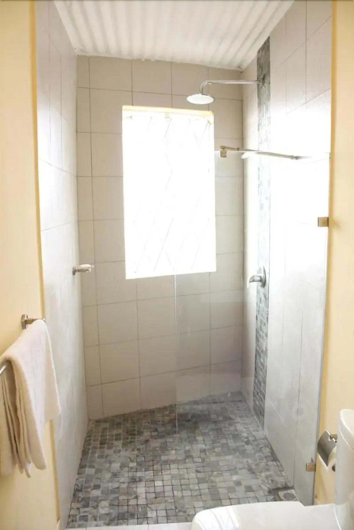 Le Cactus Guesthouse