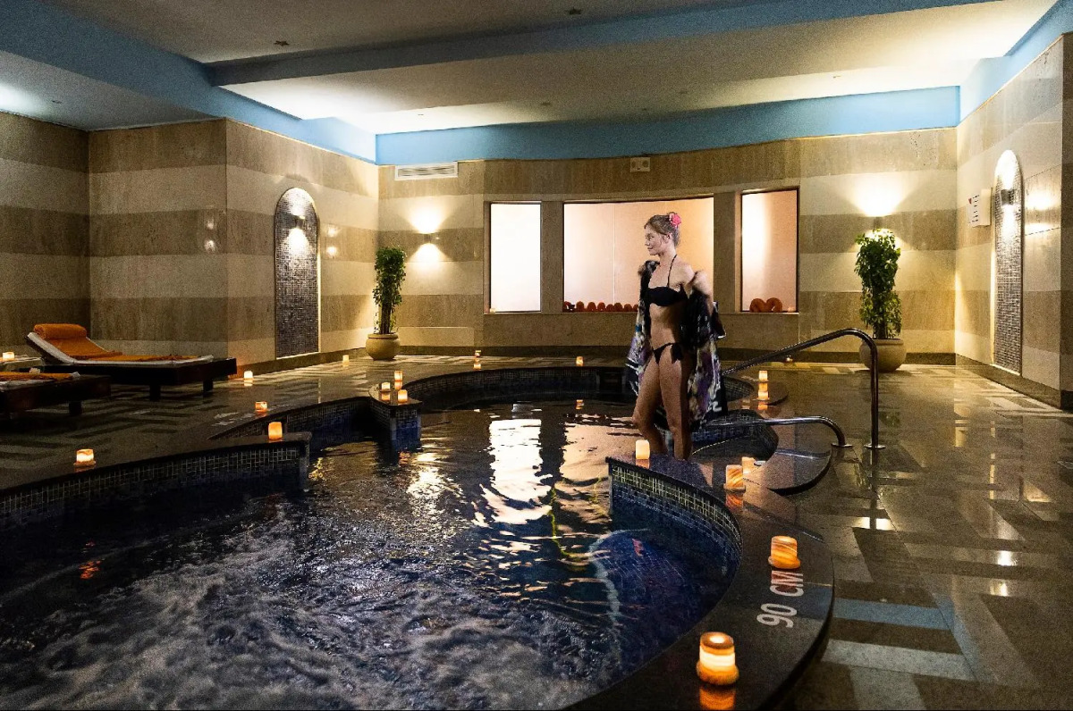 Three Corners Fayrouz Plaza Beach Resort