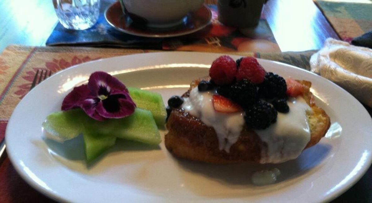 Admiral Peary Inn Bed & Breakfast