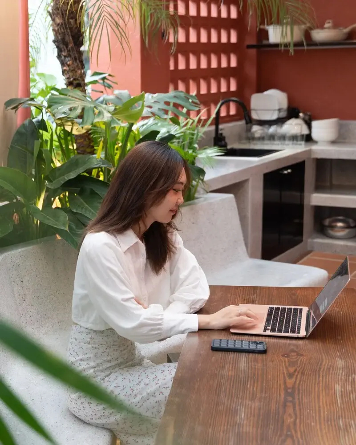 Kin Wander Tan Phong, The Moonage