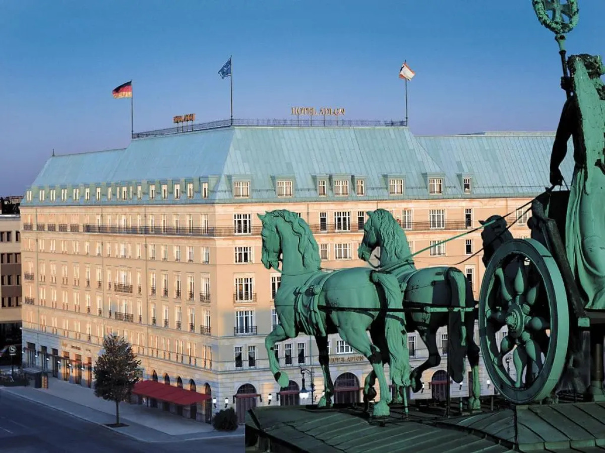Отель Adlon Kempinski
