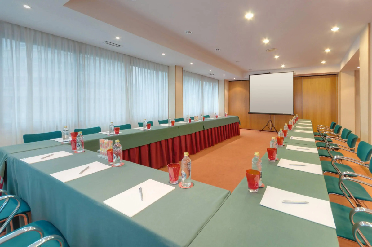 Hotel Vigo Los Galeones Affiliated by Meliá