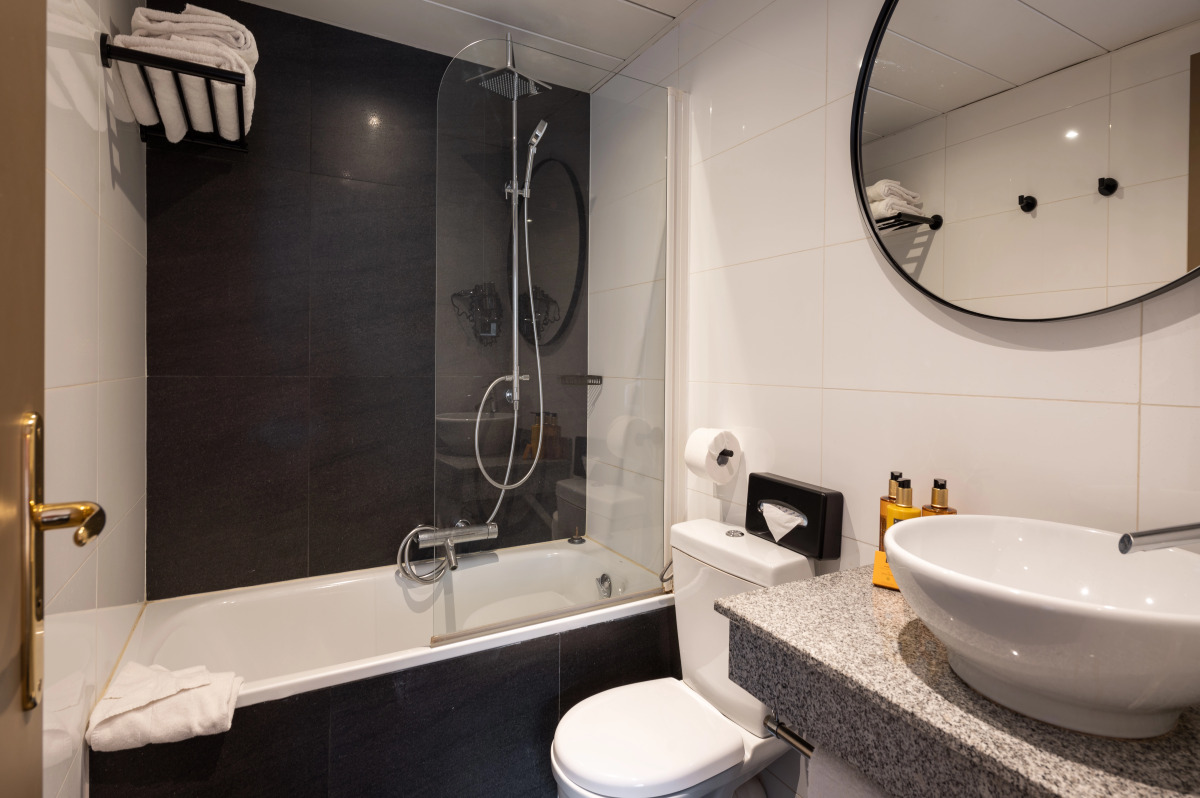 L'Hotel Royal Saint Germain