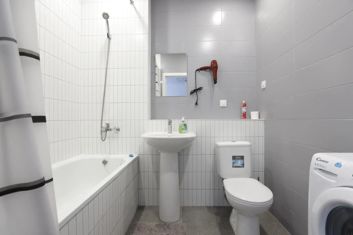 MaxRealty24 на улице Просторная 1