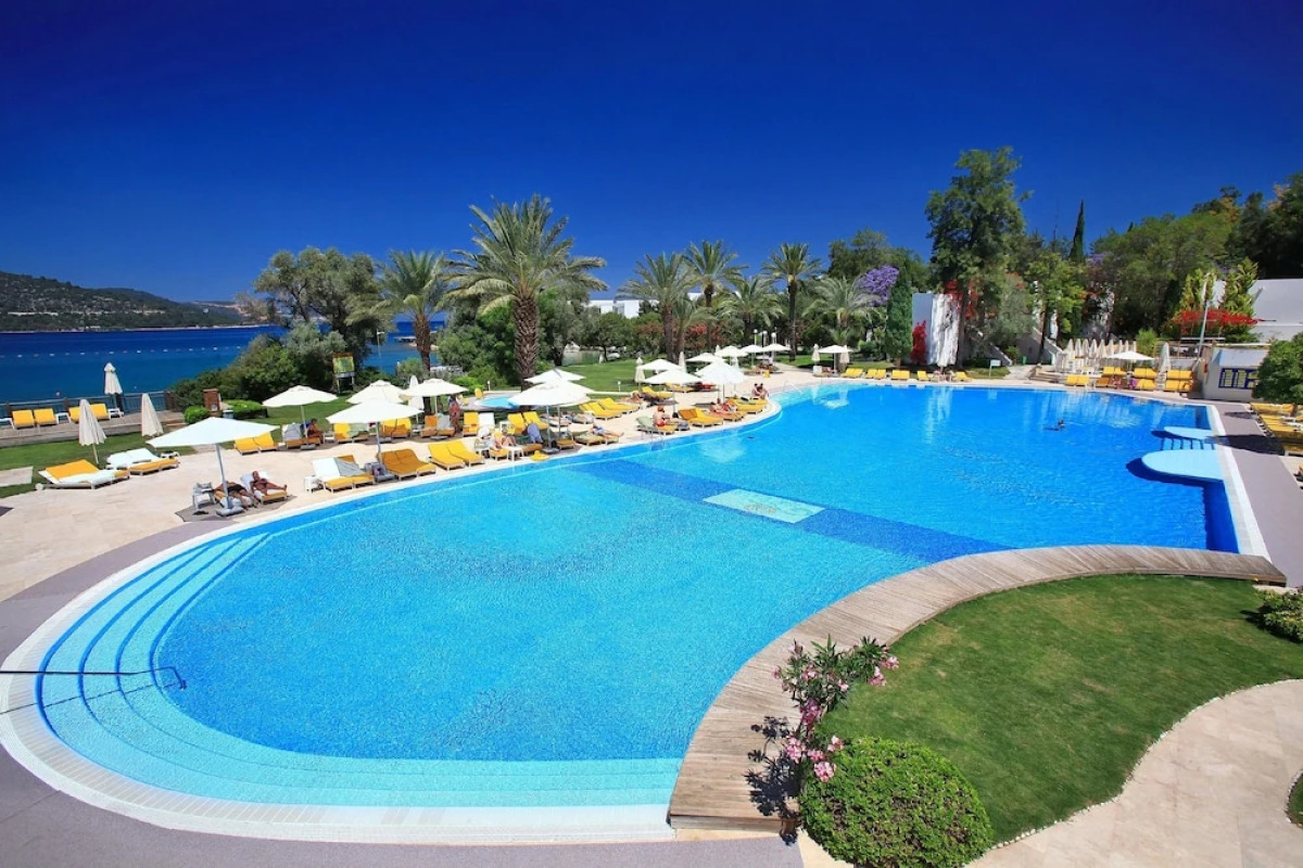 DoubleTree by Hilton Bodrum Isil Club Resort